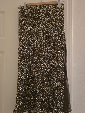 Sequin Midi Skirt in Gold